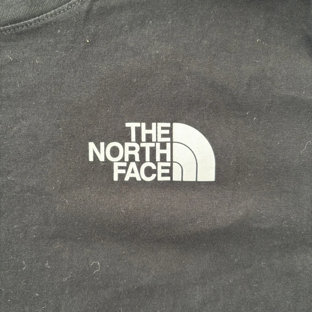 The North Face Mens Black Box Logo Graphic Short Sleeve T-Shirt Large NF0A4762